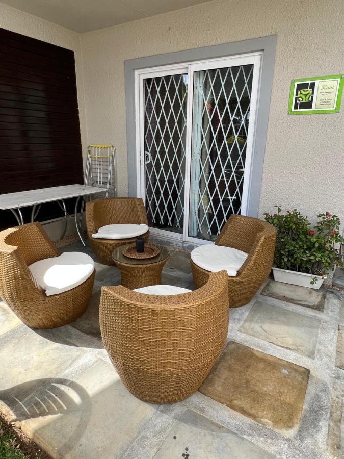 Turquoise Bay Beach Apartments Тру д'О Дус Экстерьер фото