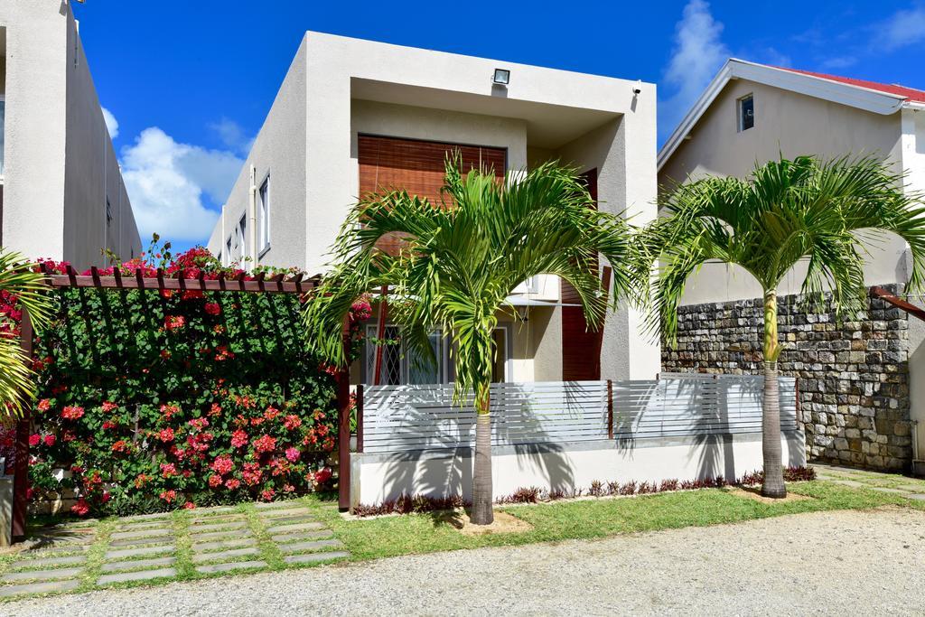 Turquoise Bay Beach Apartments Тру д'О Дус Экстерьер фото